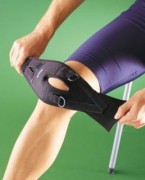 Oppo 1028 Stabilizator kolana ze wzmocnieniem rzepki Rozmiar M1